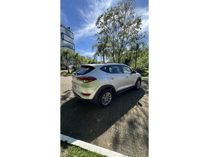 HYUNDAI - TUCSON - 2020/2020 - Prata - R$ 114.900,00