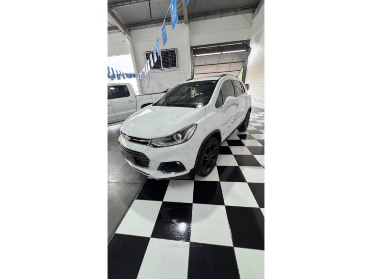 CHEVROLET - TRACKER - 2018/2018 - Branca - R$ 95.900,00
