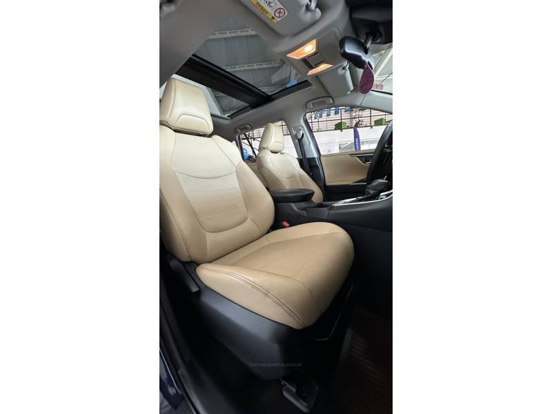 TOYOTA - RAV4 - 2019/2019 - Azul - R$ 169.900,00