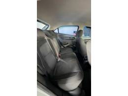 CHEVROLET - ONIX - 2018/2019 - Prata - R$ 53.900,00