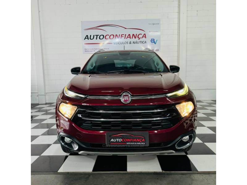 FIAT - TORO - 2018/2019 - Vermelha - R$ 110.900,00