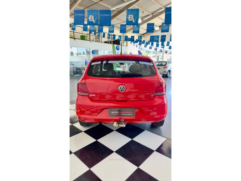 VOLKSWAGEN - GOL - 2013/2014 - Vermelha - R$ 44.900,00