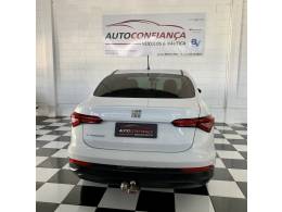 FIAT - CRONOS - 2022/2022 - Branca - R$ 69.900,00