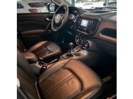 FIAT - TORO - 2018/2019 - Vermelha - R$ 110.900,00