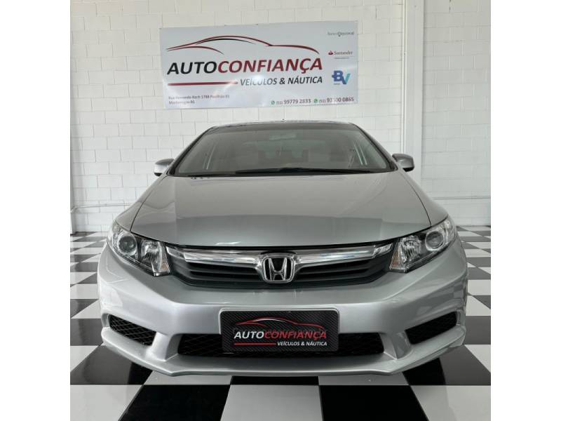 HONDA - CIVIC - 2014/2014 - Prata - R$ 77.900,00