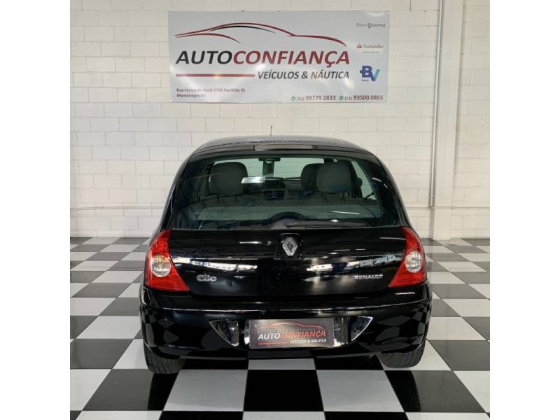 RENAULT - CLIO - 2007/2008 - Preta - R$ 26.900,00