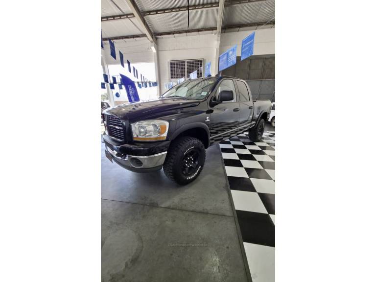 DODGE - RAM - 2006/2006 - Preta - R$ 169.900,00