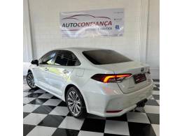 TOYOTA - COROLLA - 2021/2021 - Branca - R$ 134.500,00