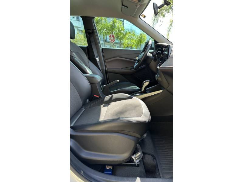 CHEVROLET - MONTANA - 2023/2024 - Branca - R$ 123.900,00