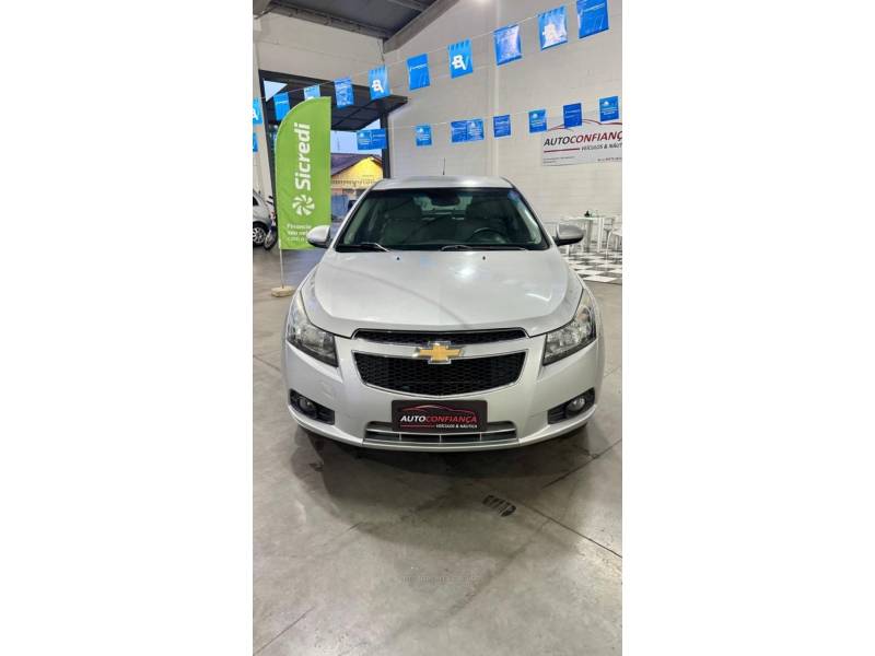 CHEVROLET - CRUZE - 2014/2014 - Prata - R$ 69.960,00