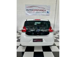 FIAT - MOBI - 2017/2018 - Branca - R$ 44.900,00