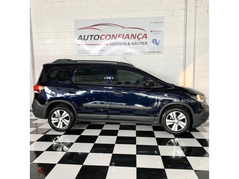 CHEVROLET - SPIN - 2021/2022 - Azul - R$ 98.900,00