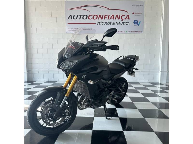 YAMAHA - MT - 2016/2017 - Cinza - R$ 46.900,00