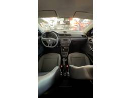 VOLKSWAGEN - GOL - 2021/2021 - Branca - R$ 52.900,00