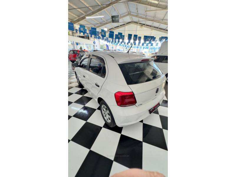 VOLKSWAGEN - GOL - 2021/2021 - Branca - R$ 52.900,00