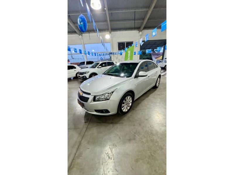 CHEVROLET - CRUZE - 2014/2014 - Prata - R$ 69.960,00