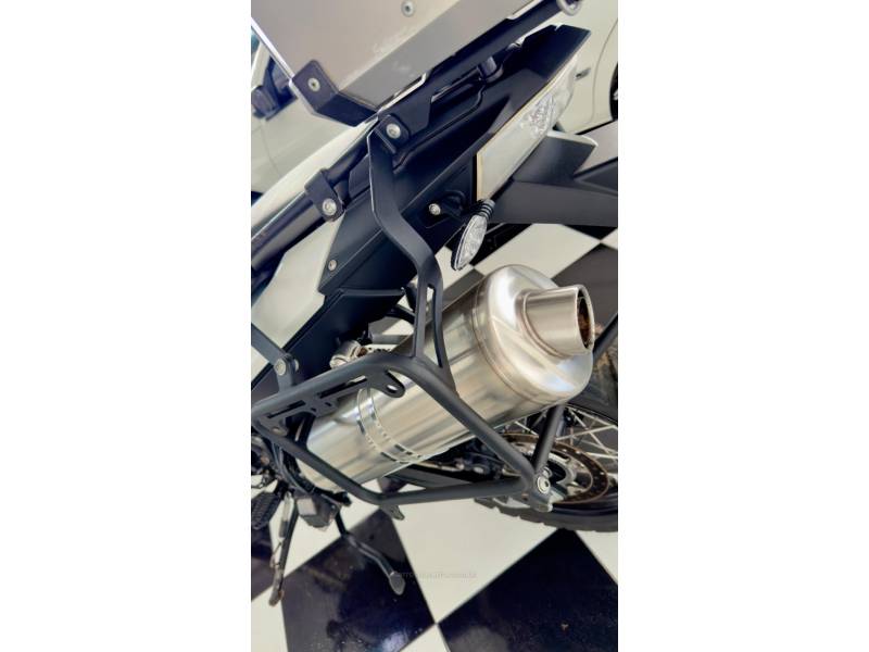 BMW - F 800 - 2012/2012 - Azul - R$ 46.900,00