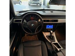 BMW - 320I - 2010/2010 - Prata - R$ 65.900,00