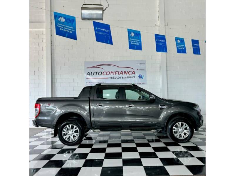 FORD - RANGER - 2019/2019 - Cinza - R$ 156.900,00