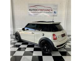 MINI - COOPER - 2013/2013 - Branca - Sob Consulta