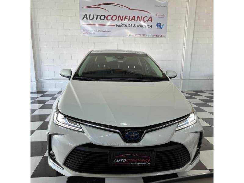 TOYOTA - COROLLA - 2021/2021 - Branca - R$ 134.500,00