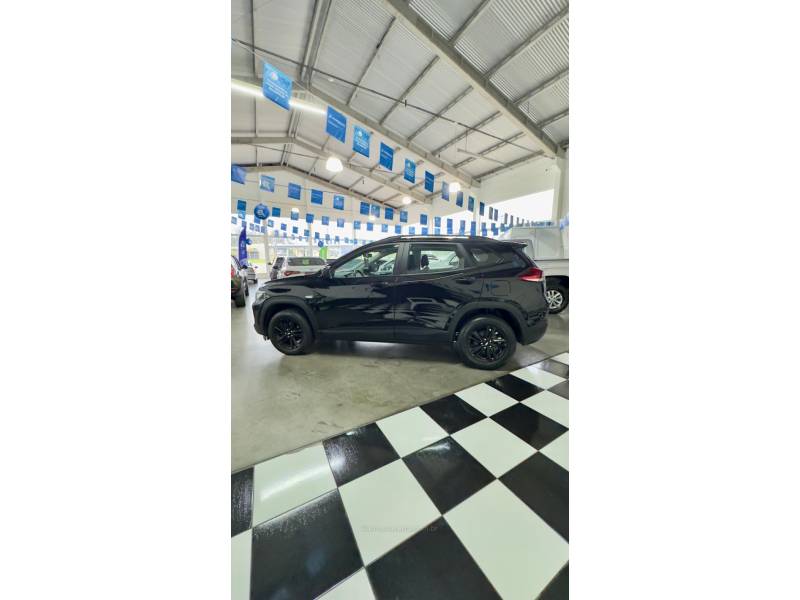 CHEVROLET - TRACKER - 2022/2022 - Preta - R$ 99.201,00