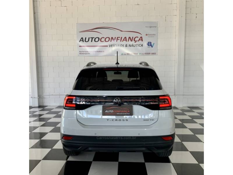 VOLKSWAGEN - T-CROSS - 2022/2022 - Branca - R$ 104.900,00