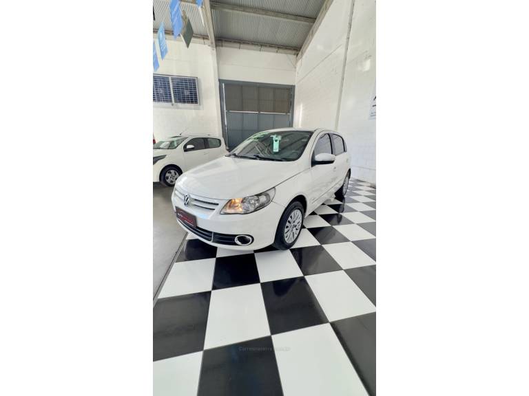 VOLKSWAGEN - GOL - 2013/2013 - Branca - R$ 39.900,00