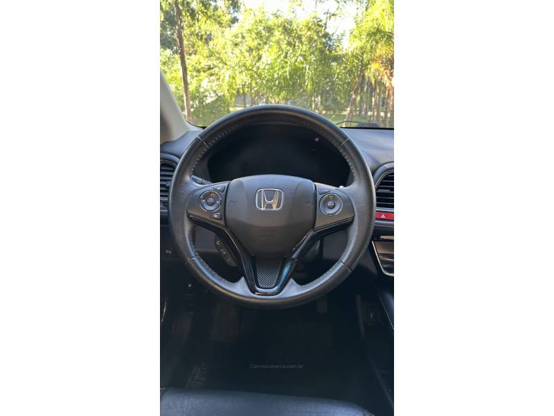 HONDA - HR-V - 2018/2018 - Cinza - R$ 102.900,00