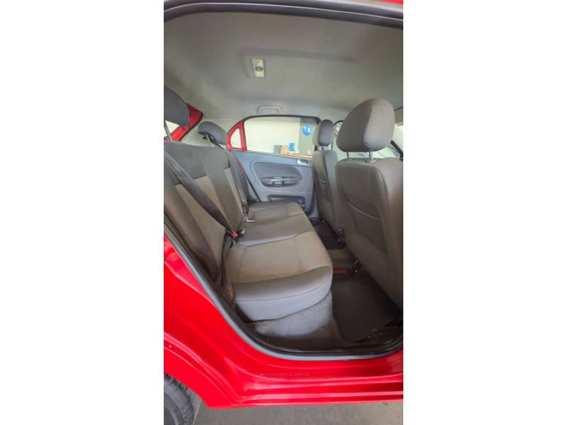 VOLKSWAGEN - GOL - 2013/2014 - Vermelha - R$ 44.900,00