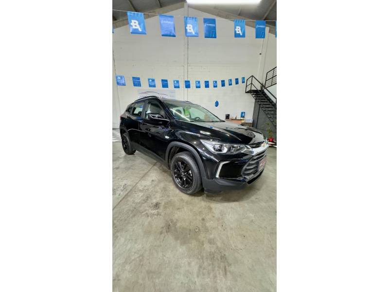 CHEVROLET - TRACKER - 2022/2022 - Preta - R$ 99.201,00