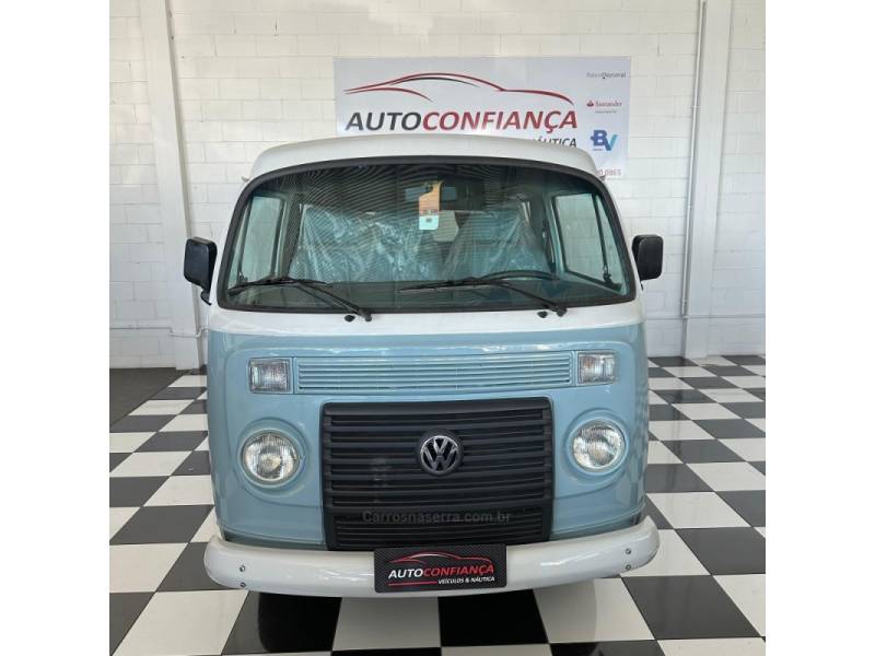 VOLKSWAGEN - KOMBI - 2013/2014 - Azul - R$ 264.900,00