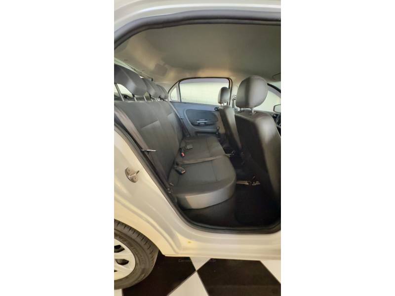 VOLKSWAGEN - GOL - 2021/2021 - Branca - R$ 52.900,00