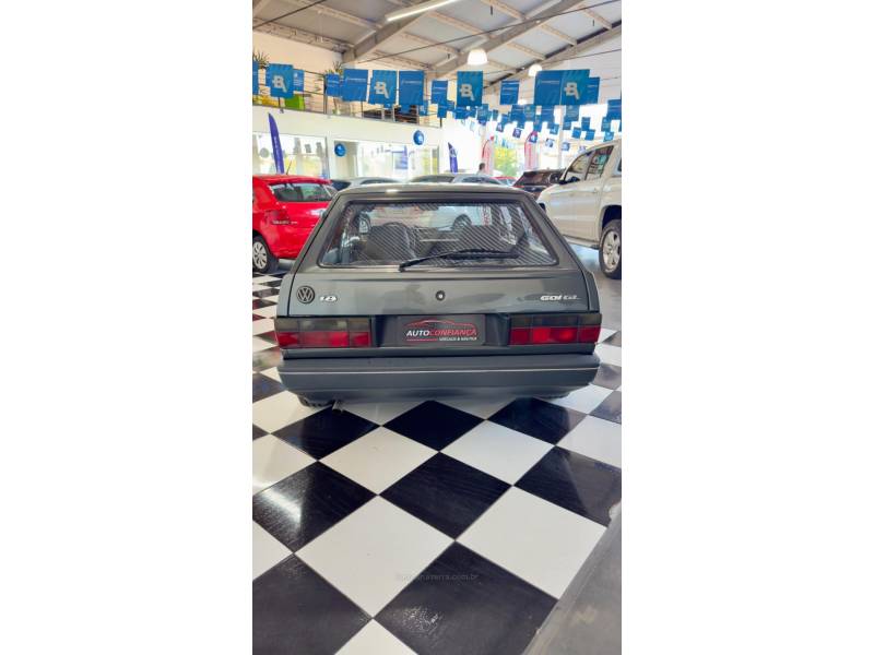 VOLKSWAGEN - GOL - 1993/1993 - Cinza - R$ 47.900,00