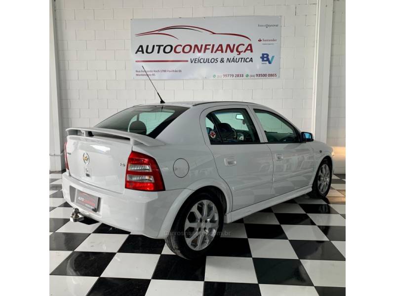 CHEVROLET - ASTRA - 2009/2010 - Branca - R$ 41.900,00