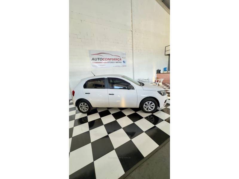 VOLKSWAGEN - GOL - 2021/2021 - Branca - R$ 52.900,00