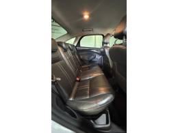 FORD - FOCUS - 2014/2015 - Prata - R$ 59.900,00