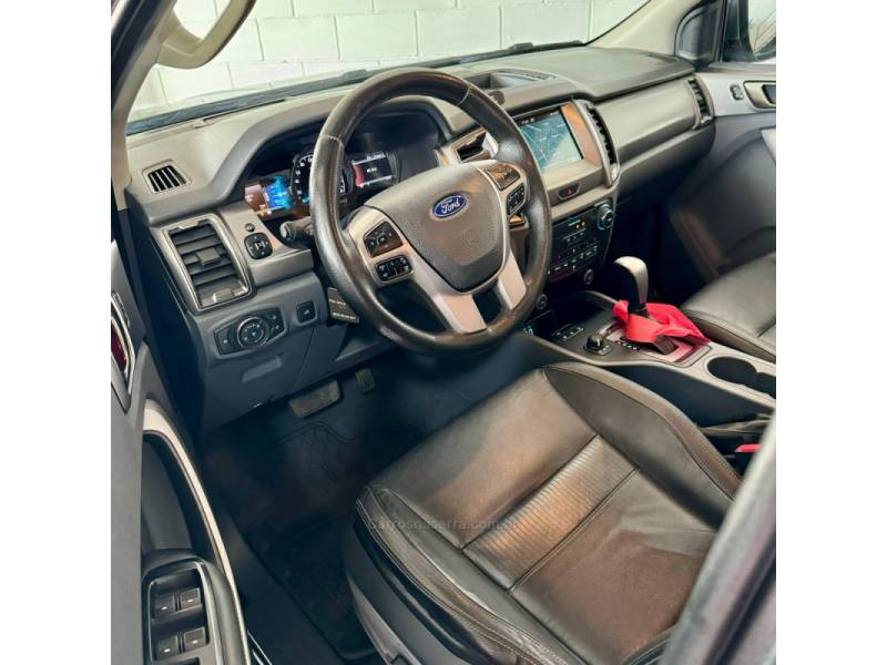 FORD - RANGER - 2019/2019 - Cinza - R$ 156.900,00