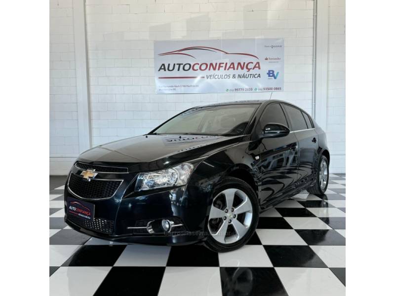 CHEVROLET - CRUZE - 2014/2014 - Verde - R$ 53.500,00